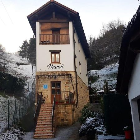 Albergue Usandi Auto Check-In Ziortza-Bolibar Eksteriør billede